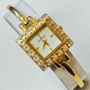 Vintage Anne Klein Square Women's Antiqued Gold Bracelet Watch Crystals 10/8368